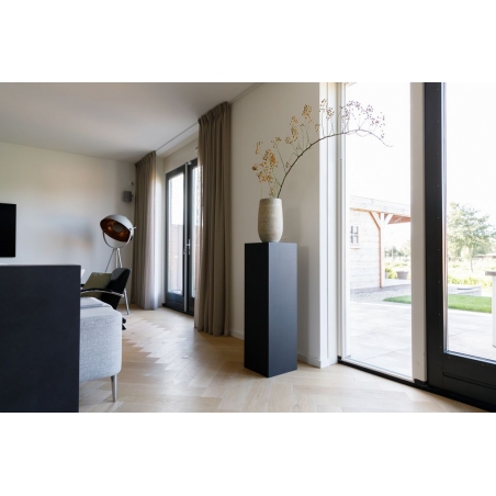 Galeriesockel Stone-Optik Galeriesockel Stone-Optik