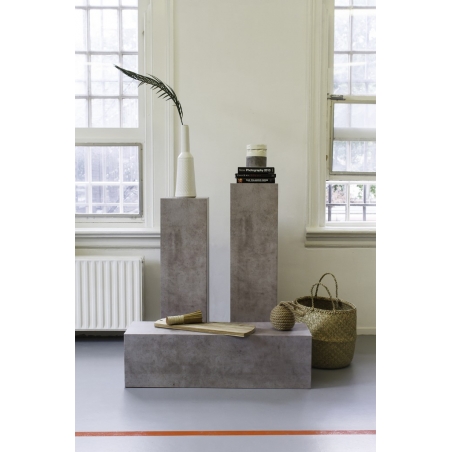 Sockel Pappkarton Beton-Optik